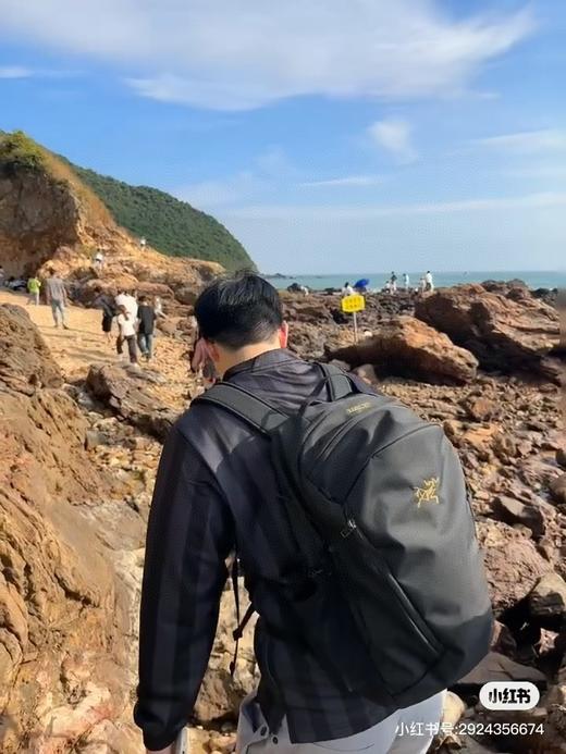 【五一出行必备】鸟家运动户外登山双肩包16L系列减负双肩背包 商品图13