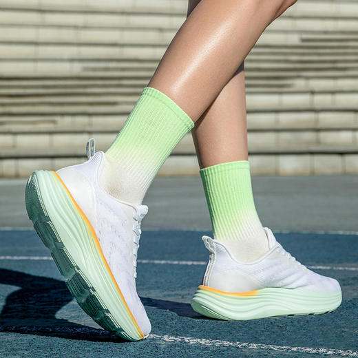 【人体工程步态设计 舒适缓震大底】嘉适步灵动1.0运动鞋 透气双层贾卡编织 触感细腻 商品图7