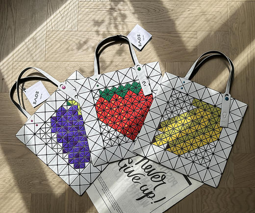 现货 THS-无 三宅家 限定六格水果系列几何包 3色 CQ1393 商品图0