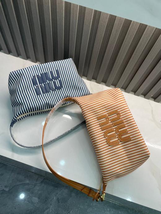 miu条纹帆布饭盒包夏季新款单肩腋下包手提包包女 商品图0