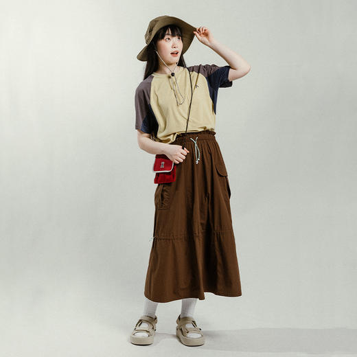 【出游季特惠】ACMEITEM · 爱棵米户外女士防泼水耐磨半身裙宽松木耳边长裙子GAG2370910C 商品图1