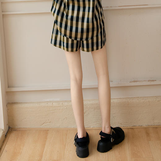 谜底格纹短裤女2025夏新款复古文艺百搭松紧腰宽松裤子256MK6271 商品图2