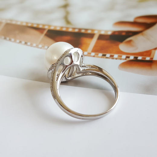 【天然正品】AU750白金豪镶钻镶天然近完美约11.3MM澳白海水珍珠戒指女士现售价：3480！180425NJM11 商品图6