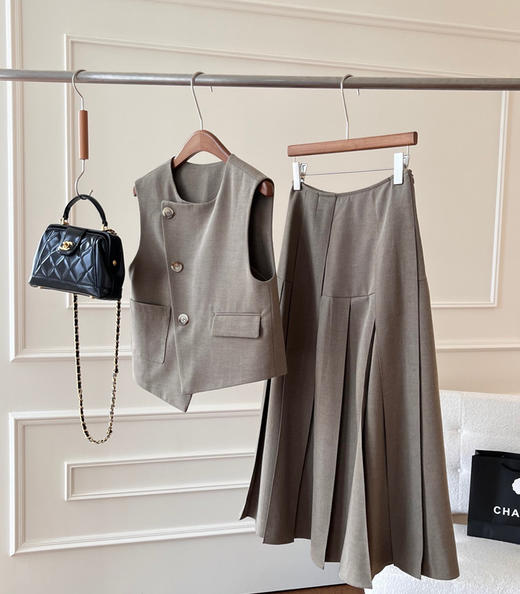 设计师品牌沈月同款 𝐒𝐞𝐥𝐟·𝐖套装马甲半裙042104 商品图6