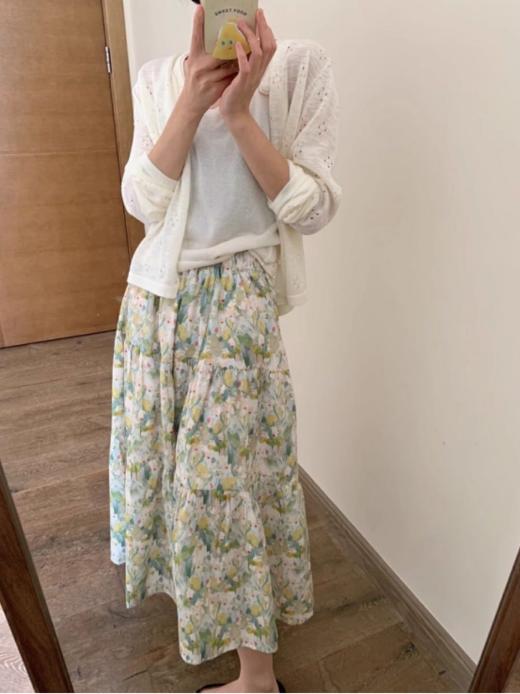 👍【岚可可韩系氛围感温柔碎花半身裙✨】 ✅田园的气息扑面而来～❤️ ✅面料挑选了很久才敲定！ ✅三节碎花裙💜 腰线分割+蓬度莞美 ✅视觉上抬高腰线𝐱𝐢𝐚𝐧得整个人莄修长 商品图3