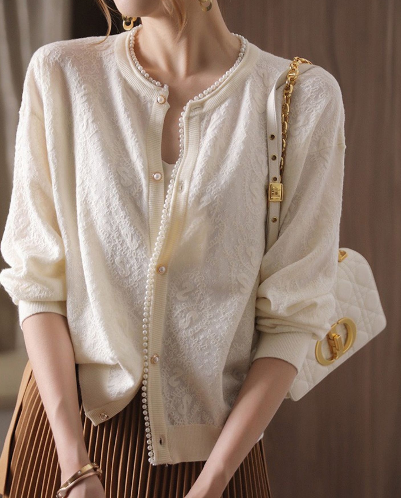 小香风钉珍珠羊冰丝提花针织开衫