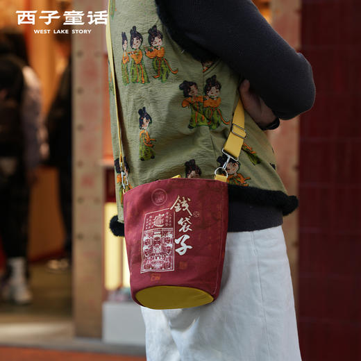 【灵隠景区直发】2025灵隠红色钱袋子单肩斜挎包女生手提帆布包招米（挂件需另外购买） 商品图2