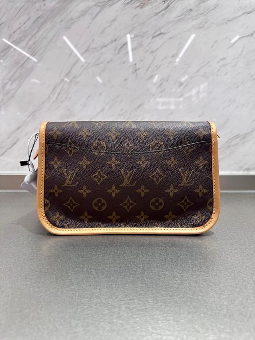 女款法棍包 商品图1