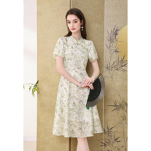 【高货wl】全新升级【铂金会员330/天猫439/差价109】(03923) 洛诗琳新品国风新中式改良天丝印花钉珠盘扣清冷感连衣裙 商品图0