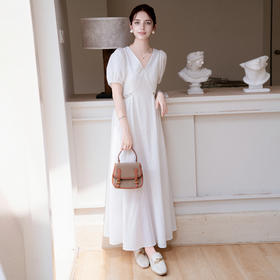 谜底白色连衣裙短袖2025夏新款优雅腰部镂空设计感长裙256ML6291