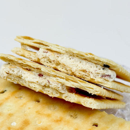 【预售】大末手撕牛轧饼干 200g/盒（1盒10枚）原味/可可味/蔓越莓味 商品图2