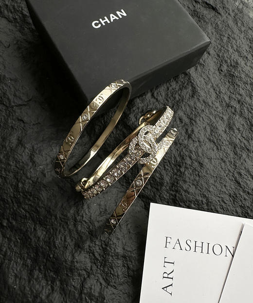 现货 THS-无 香家 25p三合一菱格手镯 CU1293 商品图4