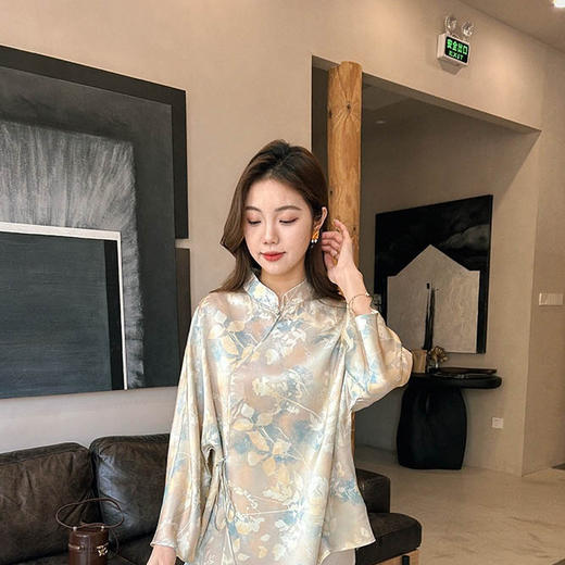 洛诗琳42503新中式真丝上衣2025春夏设计感侧绑带改良国风衬衫899 商品图0