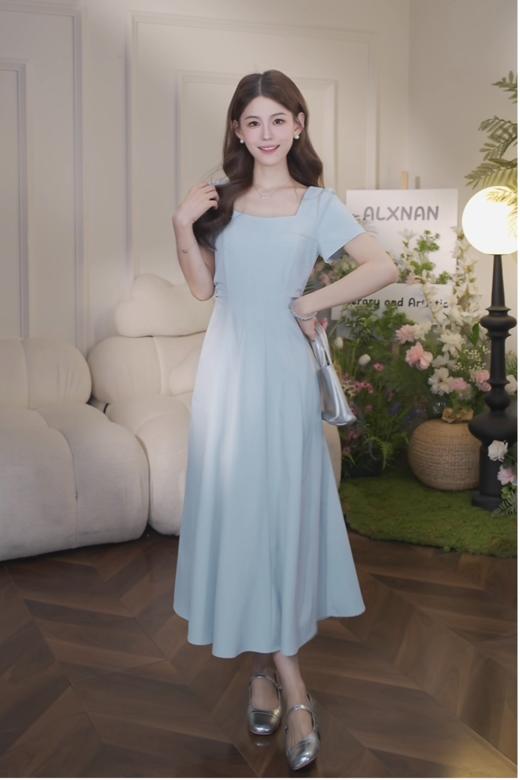 鹿向南「蓝风铃语」夏季新款法式方领气质浅蓝色短袖连衣裙长裙女 商品图3