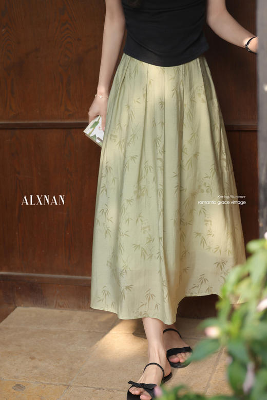鹿向南「青竹香」绿色百搭半身裙夏季新款印花复古优雅通勤长裙女 商品图5