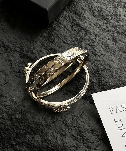 现货 THS-无 香家 25p三合一菱格手镯 CU1293 商品图6