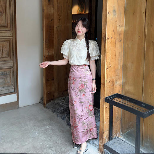 西遇新中式半身裙套装女2025年夏季新款短款盘扣衬衫上衣两件套SS050576/SS050577 商品图3