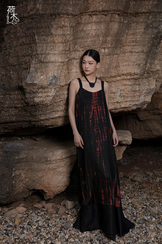 荷木HEMU丨朱栏·吊带连衣裙 商品图1