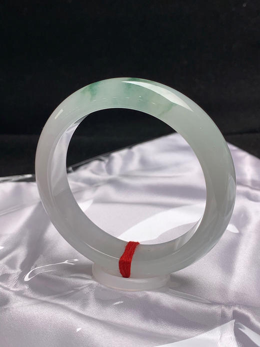 612739，55圈口，冰飘花正圈平安镯，白底飘蓝花，种水好，冰透有光 商品图2