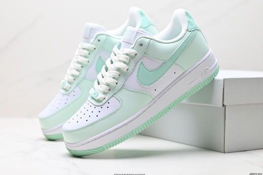 耐克Nike Air Force 1 ‘07空军一号低帮百搭休闲运动板鞋DV0788-103男女鞋 商品图7