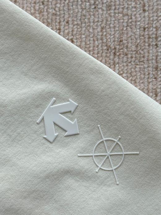 点此购买 迪桑特DUALIS系列都市通勤男士短袖针织衫T恤 LL 316030 商品图14