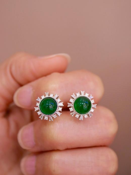 3.3ct.蛋面祖母绿耳钉 商品图1