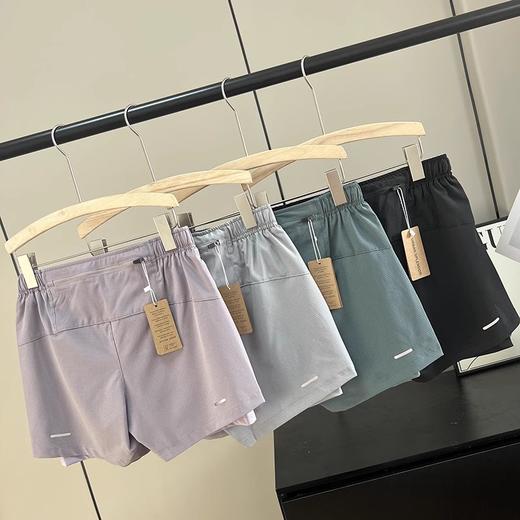 干练洒脱!2025户外二合一假两件防走光速干透气瑜伽运动跑步短裤女夏款！ 商品图2