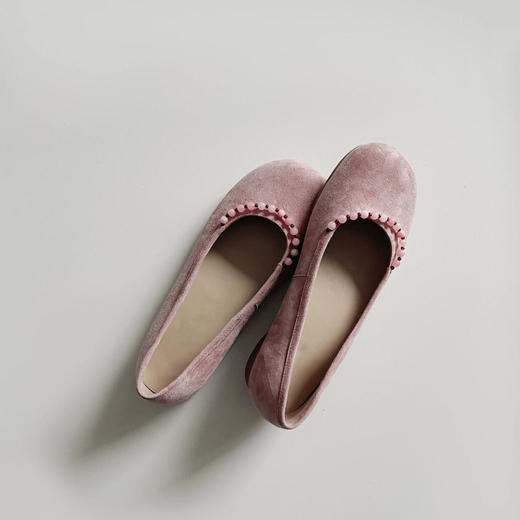 羊皮版复古浅口真皮小单鞋！2025新款女款一脚蹬圆头奶奶鞋串珠配裙子平底鞋！ 商品图3