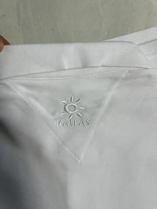 正品 KAILAS凯乐石男款功能性翻领polo针织衫短袖半袖T恤
珠地棉材质，有弹性，纯白配色，版型偏修身， 商品图8