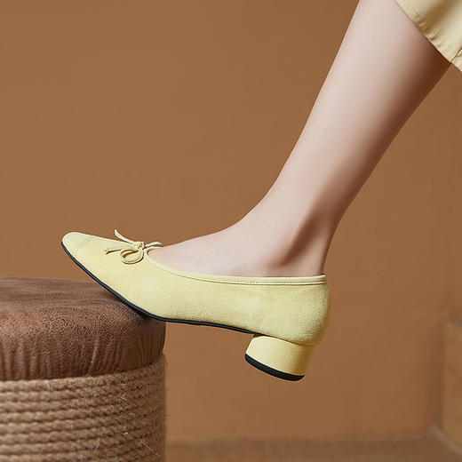 2025春夏新款粗跟浅口女鞋！蝴蝶结羊绒面时尚仙女绿色芭蕾舞鞋！ 商品图2