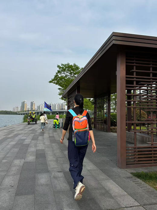 【有货 拍下改价】 ALO 三色 高腰  云朵质地的梭织休闲裤 商品图10