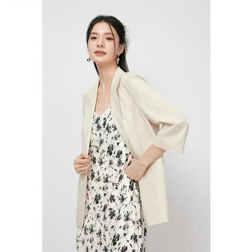 【商场同款】诗凡黎白色职业感西装2025春新款气质外套3F4510611 商品图0