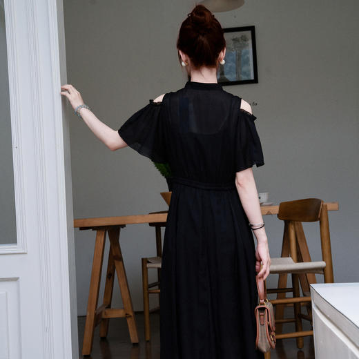 谜底露肩连衣裙短袖2025夏新款甜美清新出游长裙大摆裙256ML6268 商品图2