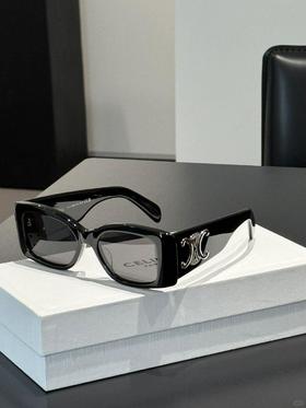 赛琳 24Triomphe 黑框银色LOGO张婧怡同款墨镜（JH）