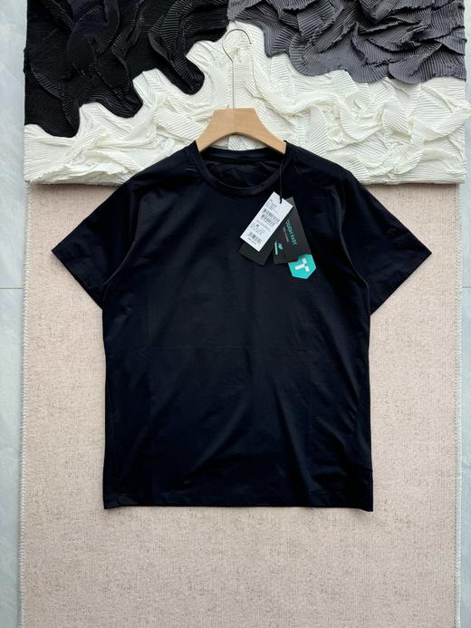 点此购买 迪桑特DUALIS系列都市通勤男士短袖针织衫T恤 LL 316030 商品图2