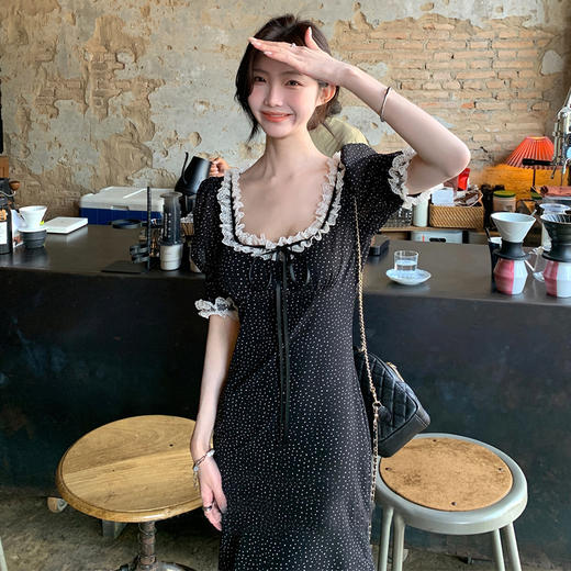 【限时秒杀】西遇法式泡泡袖连衣裙女夏季新款蕾丝花边修身收腰网纱长裙SS050571 商品图3