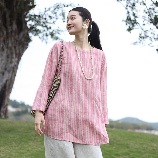 绽放旅行女装179朵/色织条纹圆领落肩七分袖透气吸汗中长款T恤衫 商品图0