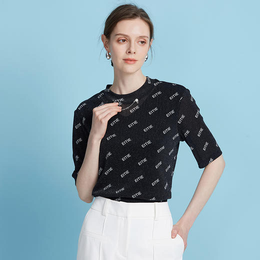 EITIE爱特爱精致细闪短袖套头衫时尚显瘦圆领上衣2025夏季新款B2513626 商品图2
