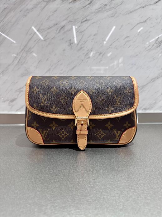 女款法棍包 商品图0