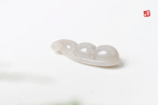 和田玉烟青玉【福豆】吊坠 配精美挂绳 商品图3