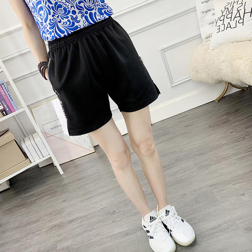 丁摩 运动短裤女松紧腰速干裤夏季薄款透气五分裤弹力训练健身跑步打球5ZF-  2302 商品图3