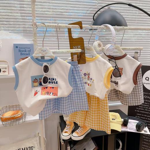 【格子T恤短裤套装，清凉百搭必备！】夏季新款百搭涂鸦 背心格子t恤短裤两件套 男女童套装 莱卡棉面料 舒适透气-QQ 商品图1