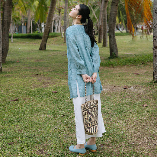 绽放旅行女装194朵/苎麻印花开襟轻薄透气落肩圆领九分袖防晒衫 商品图2