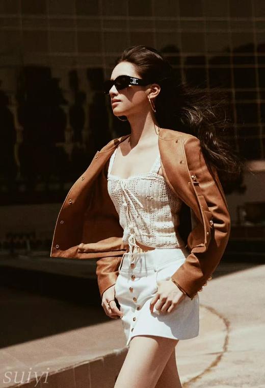 赛琳 24Triomphe 黑框银色LOGO张婧怡同款墨镜（JH） 商品图6