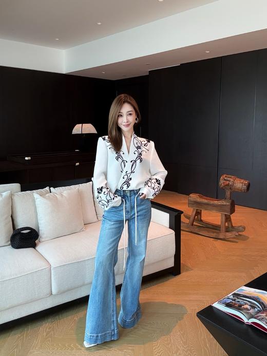 PIANAI冷小姐# 轻奢系列/ 秀场同款法式重工刺绣V领白色长袖衬衣 商品图3