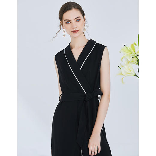 EITIE爱特爱女装春季白色线条拼接时尚V领无袖连体裤长裤5707436 商品图3