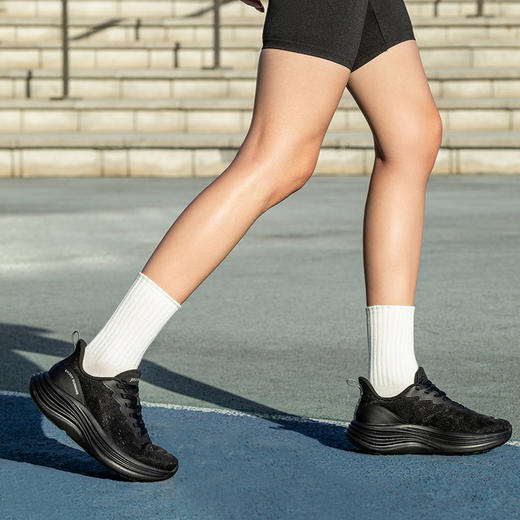 【人体工程步态设计 舒适缓震大底】嘉适步灵动1.0运动鞋 透气双层贾卡编织 触感细腻 商品图9