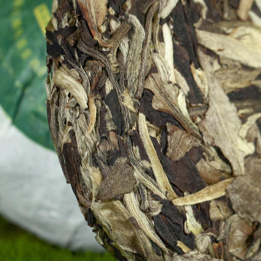 月光白茶叶批发云南古树白茶饼100克甜润回甘月光美人茶饼 商品图5