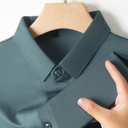 【精选】昆潮 清凉无痕短袖衬衫（12色可选） 精致领型平整抗皱垂顺耐磨柔顺亲肤6101 商品图1