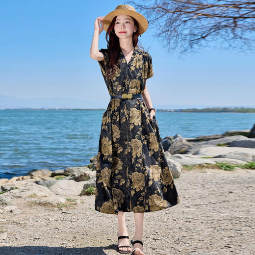 丁摩 印花V领短袖口袋宽松碎花女士长裙YG82960 商品图3